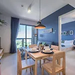 High Florida 2 Bedrooms 2 Bathrooms 4 People อพาร์ทเม้น *