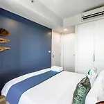 High Florida 2 Bedrooms 2 Bathrooms 4 People *