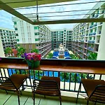 อพาร์ทเม้น Arcadia 2 Bedroom