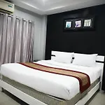 Golden Star 3*