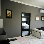 โรงแรม Golden Star 3*