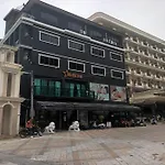 Golden Star Pattaya