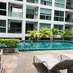 Park Royal 3, Pratamnak Soi 6,