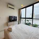 Cozy Ocean Hideaway 400M To Beach & Fast Wi-Fi *