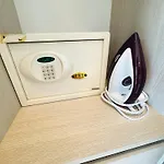 Cozy Ocean Hideaway 400M To Beach & Fast Wi-Fi *