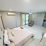 Villa Sun And Moon House *