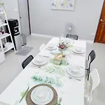 Villa Sun And Moon House *
