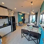 Sea View 2 Bed Rare Find Great Location Pattaya