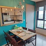 Sea View 2 Bed Rare Find Great Location Pattaya