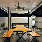 B52 Pool Villa