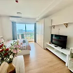 Supalai Sea View Luxury Room