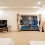 Mojito Pool Villa Pattaya