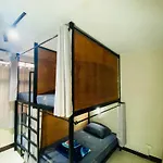 Jomstay Hostel *