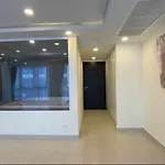 New! Huge - Jacuzzi & Pool Access - Grand Avenue