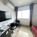 W-9 Hotel 2*