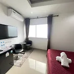 Hotel W-9 Nong Prue