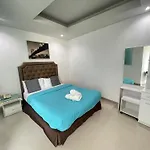 W-9 Hotel Nong Prue