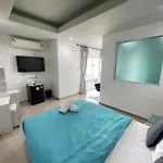 Hotel W-9 Nong Prue