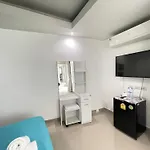 Hotel W-9 Nong Prue