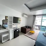 Hotel W-9