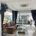 W-9 Hotel 2*