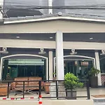 Hotel W-9