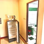 Lewiinski's 3* Pattaya