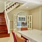 Pool 5bedroom Cosy Big Area Close To The วิลล่า *