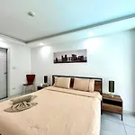 Siam Oriental Tropical Garden 1 Bedroom อพาร์ทเม้น Pattaya