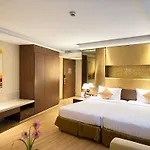 Nova Gold โรงแรม