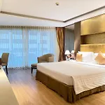 โรงแรม Nova Gold