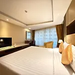 Nova Gold 4*