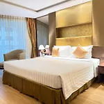 Nova Gold 4*