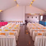 Gazebo Hotel 3*