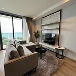 อพาร์ทเม้น Stunning Sea View - Place *