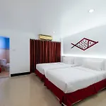 Hotel Arawana Express North