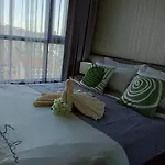 Apartment The Base Pattaya, High Floor, Seaview