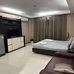 โรงแรม Hop Stays-pattaya Pattaya