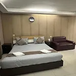 Hotel Hop Stays-pattaya
