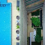 อพาร์ทเม้น The Cloud