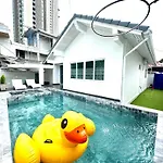 129 Wongamart * Pattaya