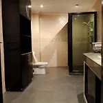 อพาร์ทเม้น Spacious 65sqm Luxury Loft Type 101b *