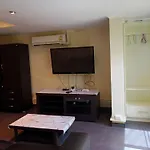 อพาร์ทเม้น Spacious 65sqm Luxury Loft Type 101b Pattaya