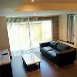 อพาร์ทเม้น Spacious 65sqm Luxury Loft Type 101b