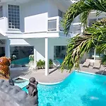 Lumaland Luxury Pool Villa Pattaya Walking Street 8 Bedrooms