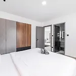 Villa 35 Wongamart Pattaya