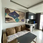 Apartment Famous With Pool