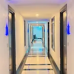Vareena Palace 5*