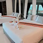 Vareena Palace Pattaya