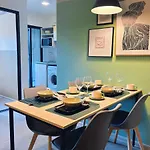 Vay 2 Bedroom Apartment 2 In Pattaya City Center